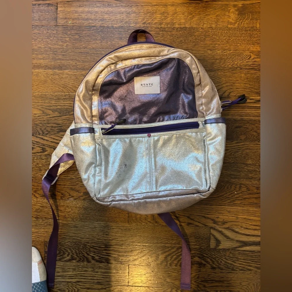 State Backpack - Picture 2 of 5